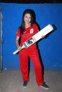 Divyanka Tripathi poses at the Shoot for the New Season of Box Cricket League