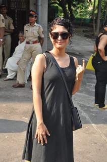 Kiran Rao snapped after she Casted her Vote