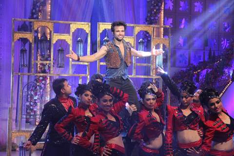 Rithvik Dhanjani performing on Dilwalon Ki Diwali