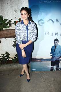 Huma Qureshi poses for the media at the Special Screening of Ben Affleck's Gone Girl