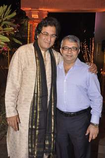 Talat Aziz poses with a friend at Sachin Joshi's Diwali Bash