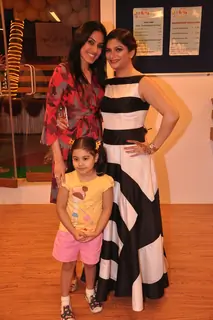 Kamya Punjabi with Suhana Sinha were at the Launch of a New Play Around Centre