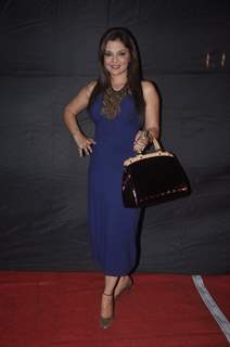 Deepshikha Nagpal poses for the media at a Dance Competition