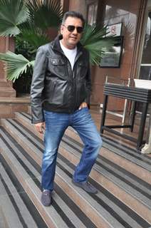 Boman Irani poses for the media at Happy New Year Game Launch