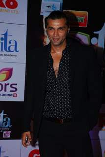 Chetan Hansraj was at the ITA Awards 2014