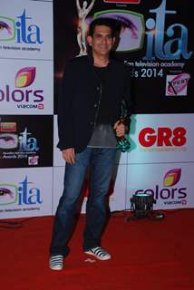 Omung Kumar was seen at the ITA Awards 2014