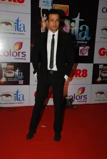 Rohit Roy at the ITA Awards 2014