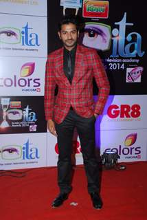 Mrunal Jain at the ITA Awards 2014