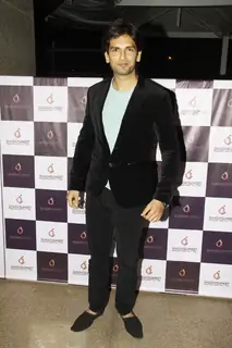 Rahul Sharma poses for the media at Shashi Sumeet Production Bash