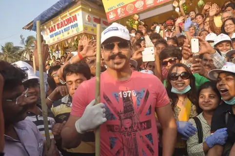 Vivek Oberoi poses with a broom stick at CPAA Cleanliness Drive