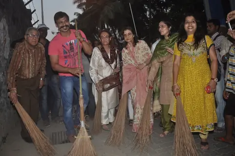 Vivek Oberoi at CPAA Cleanliness Drive