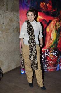 Deepa Sahi poses for the media at the Special Screening of Rang Rasiya