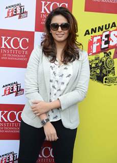 Huma Qureshi was at the KCC Institute of Technology and Management's Annual Fest-2014