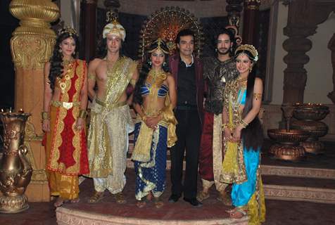 Cast of Singhasan Battisi at the Launch