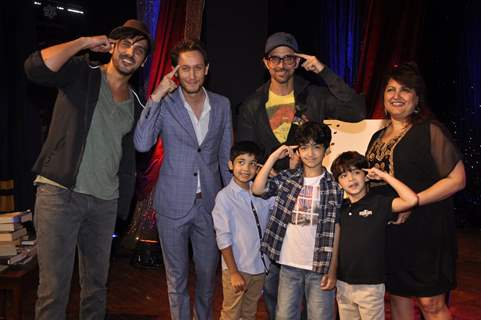 Hrithik Roshan and Zayed Khan with their Kids at Raell Padamsee's Show