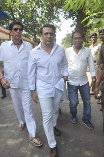 Govinda pays respect to Ravi Chopra