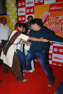 Kiku Sharda was snapped playing with children at Big FM Event