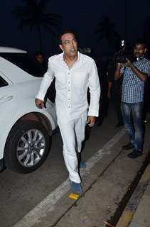 Vindoo Dara Singh was snapped at the Prayer Meet of Ravi Chopra