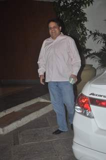 Sandeep Khosla poses for the media at Sonali Bendre's Marriage Anniversary