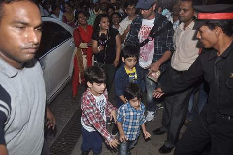 Hrithik Roshan with his children were seen at Aradhya Bachchan's Birthday Bash