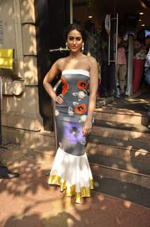 Ileana D'Cruz poses for the media at the Promotions of Happy Ending