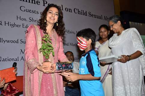 Juhi Chawla was snapped giving an award to a child at the Launch of aarambhindia.org