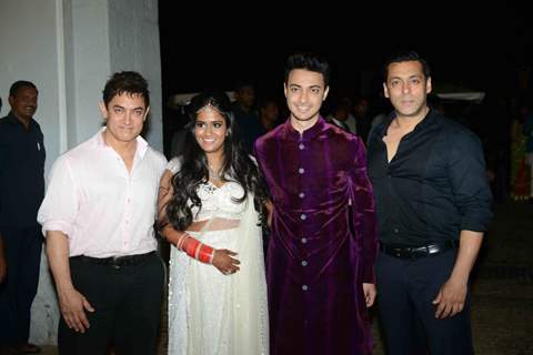Aamir Khan and Salman Khan pose with the newly wedded couple at Flaknuma Palace