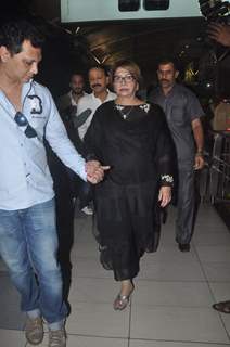 Helen was snapped at airport while returning from Arpita Khan's Wedding