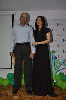 Aishwarya Rai Bachchan poses with her father Krishnaraj Rai at Smile Train Organisation