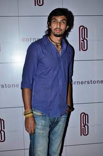 Ishant Sharma poses for the media at Rohit Sharma's Bash