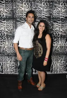Pulkit Samrat poses with wife Shweta at Divya Khosla's Birthday Bash