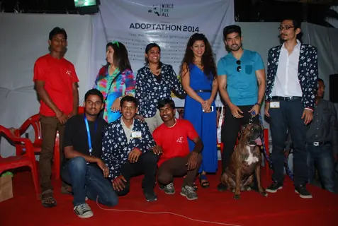 Celebs snapped at Pet Adoptathon 2014