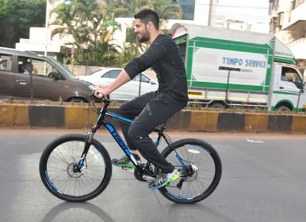 Sidharth Malhotra Cycles at Equal Street