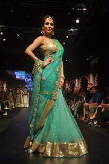 Malaika Arora Khan walks the ramp at the Madame Style Week