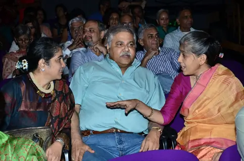 Ratna Pathak in conversation with Satish Shah and his wife