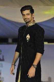 Vishal Singh walks the ramp at Wellingkar's 26/11 Tribute