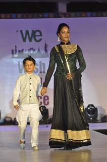 Rajshri Thakur Vaidya walks the ramp at Wellingkar's 26/11 Tribute