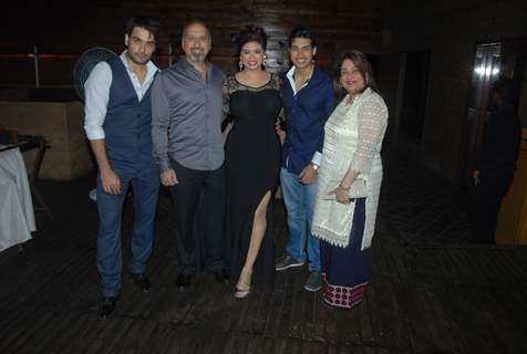 Vivian Dsena and Vahbbiz Dorabjee Dsena pose with their Family at the Birthday Bash