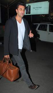 Ranbir Kapoor poses for the media at Airport