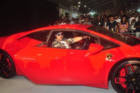 Zayed Khan poses with the Car at Autocar Show