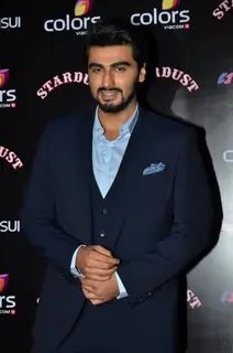 Arjun Kapoor poses for the media at Sansui Stardust Awards Red Carpet