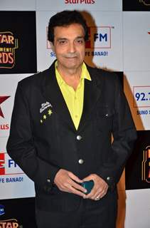Dheeraj Kumar poses for the media at Big Star Entertainment Awards 2014