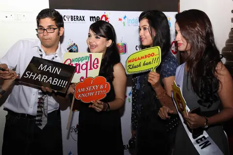 TV Celebs pose with quirky props at India-Forums 11th Anniversary Bash