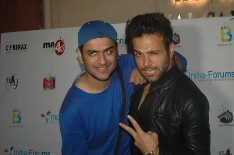 Rithvik Dhanjani with Vikas Gupta at India-Forums 11th Anniversary Bash