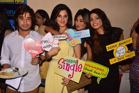 Celebs pose with quirky props at India-Forums 11th Anniversary Bash