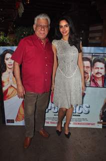 Om Puri and Mallika Sherawat at the Press Conference of Dirty Politics