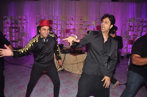 Salim Merchant performs at Uday Singh and Shirin's Reception Party