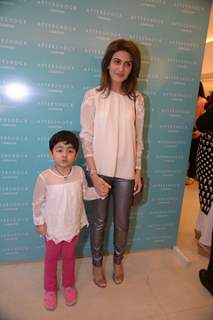 Riddhima Kapoor poses with her daughter at After Shock's Store Launch