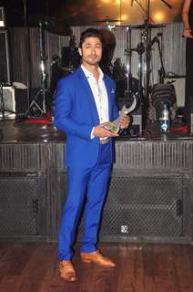 Vidyut Jamwal poses with his award at FHM Bachelor of the Year Bash