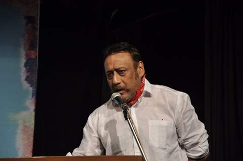 Jackie Shroff addressing the audience at Ali Peter John Book Launch